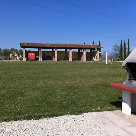 Agriturismo Corte Arcadia Appart hôtel San Martino della Battaglia