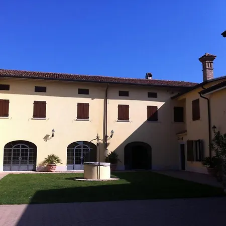 Agriturismo Corte Arcadia Appart hôtel San Martino della Battaglia