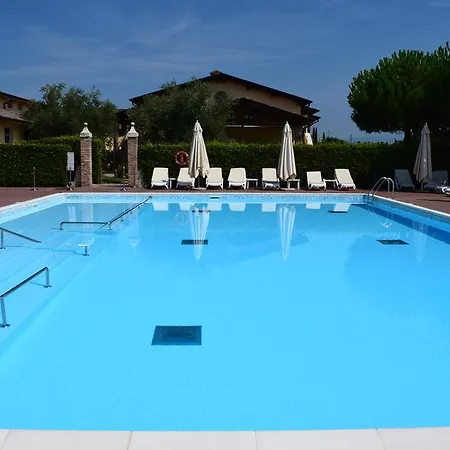Appart hôtel Agriturismo Corte Arcadia San Martino della Battaglia